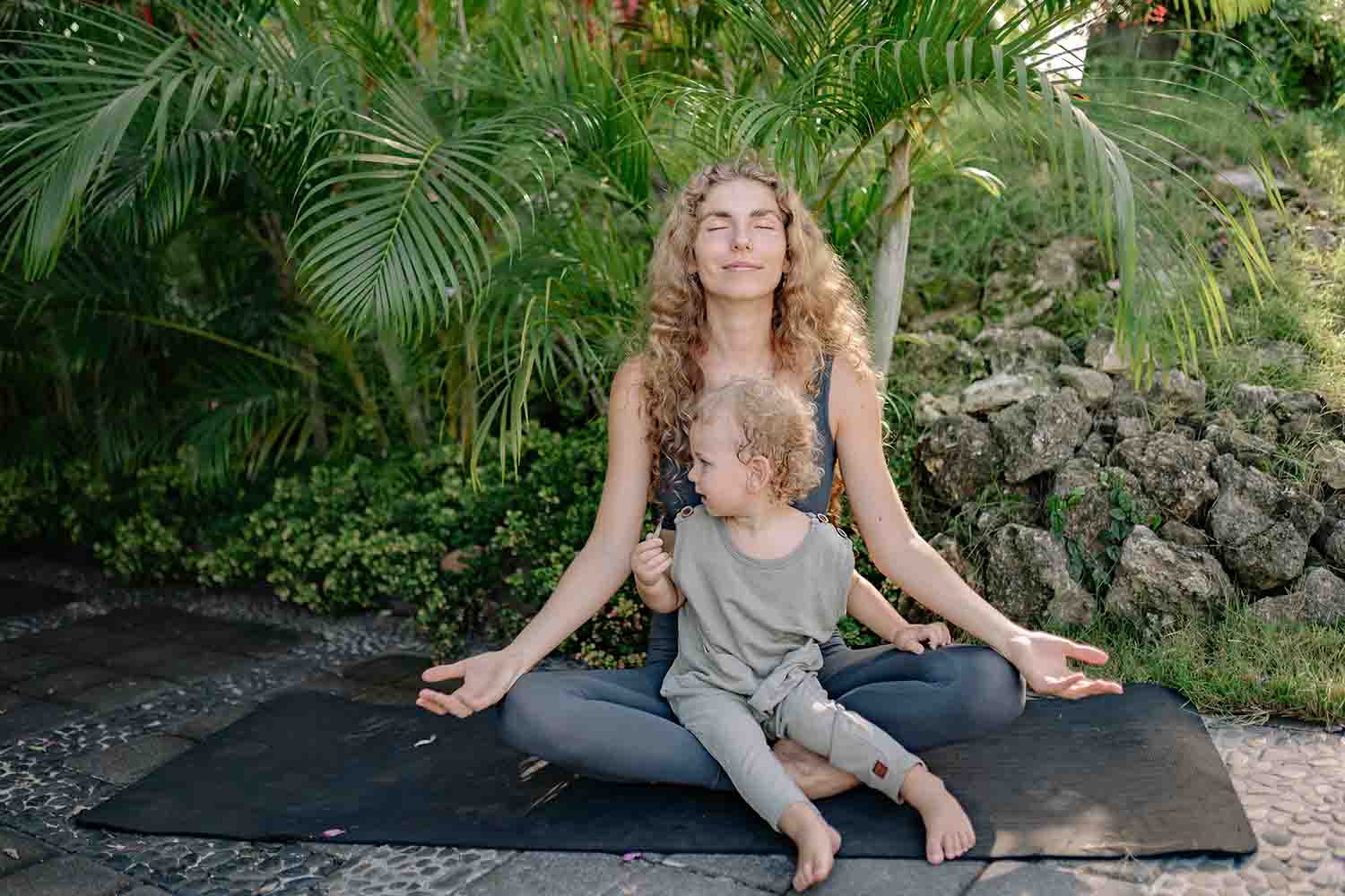 Mother yoga