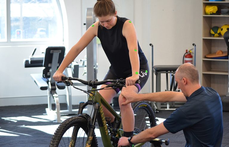 Simon physiotherapist bike fitting measuring canberra city and gungahlin clinics